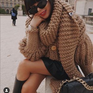 Hand made “ohh-so-Cozy” blanket Scarf! 🤎 Long